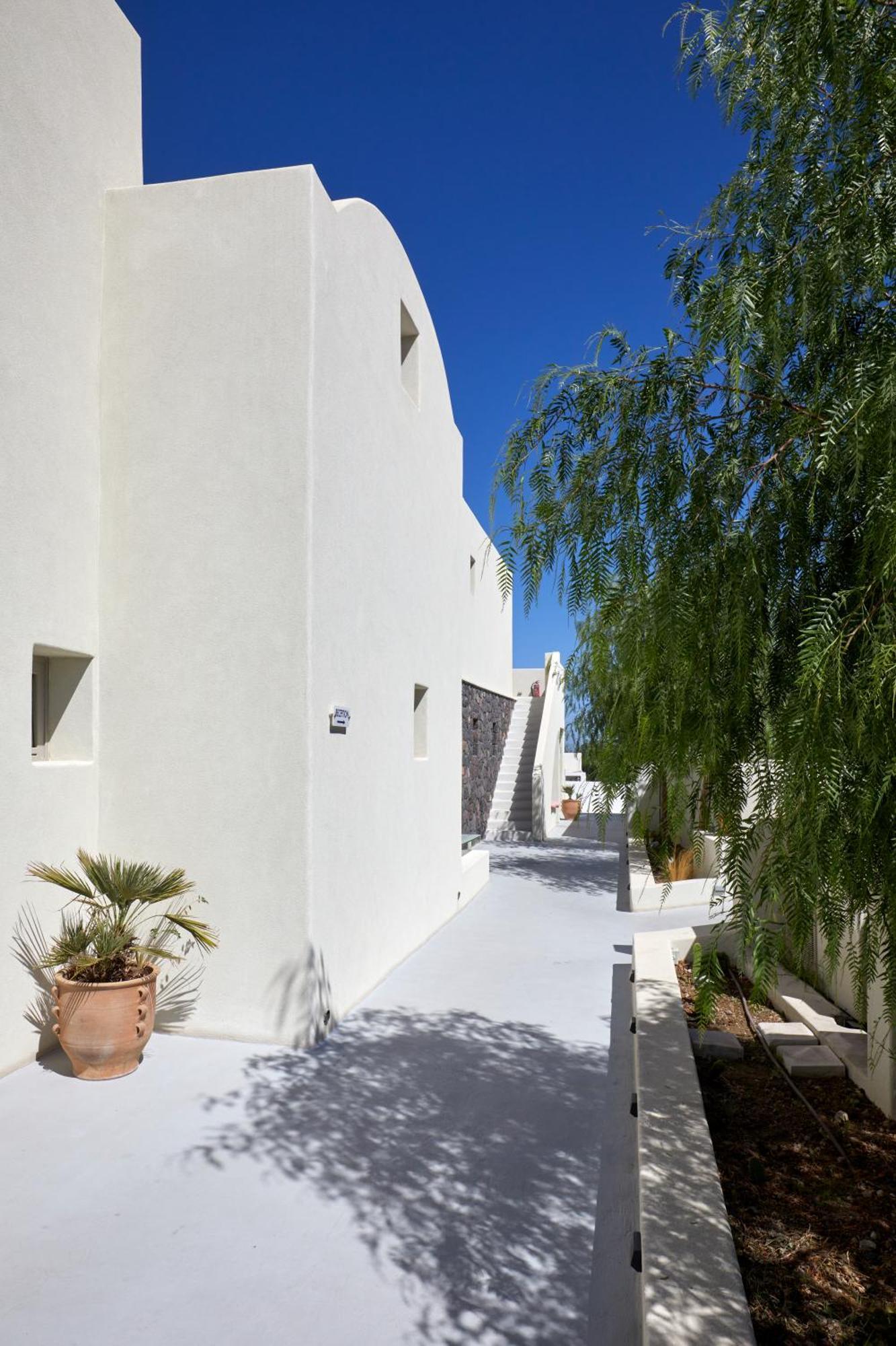 Adorno Oia Hotel Exterior photo