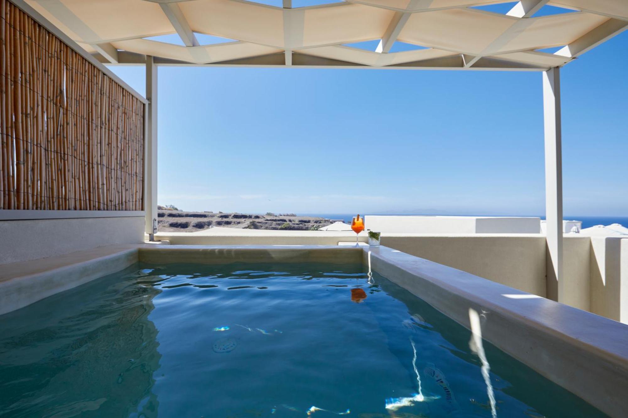 Adorno Oia Hotel Exterior photo